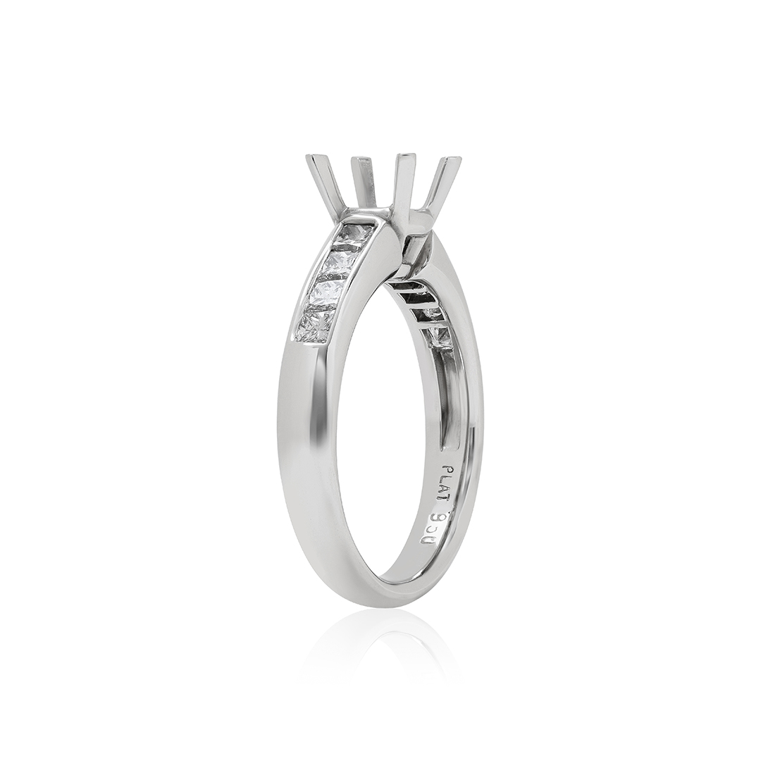 Platinum Princess Cut Diamond Semi Mounting