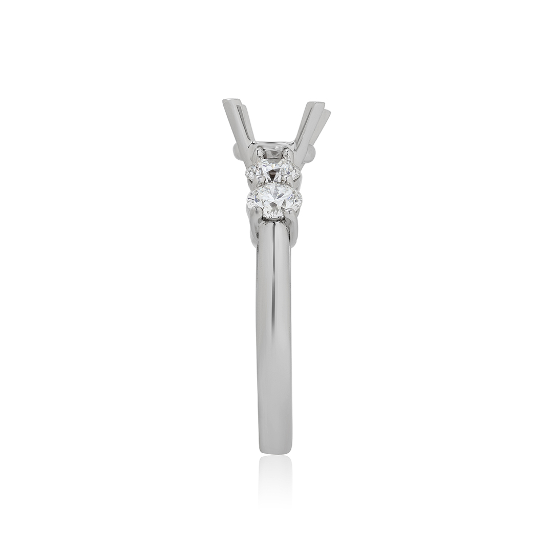 Platinum and Diamond Semi-Mounting