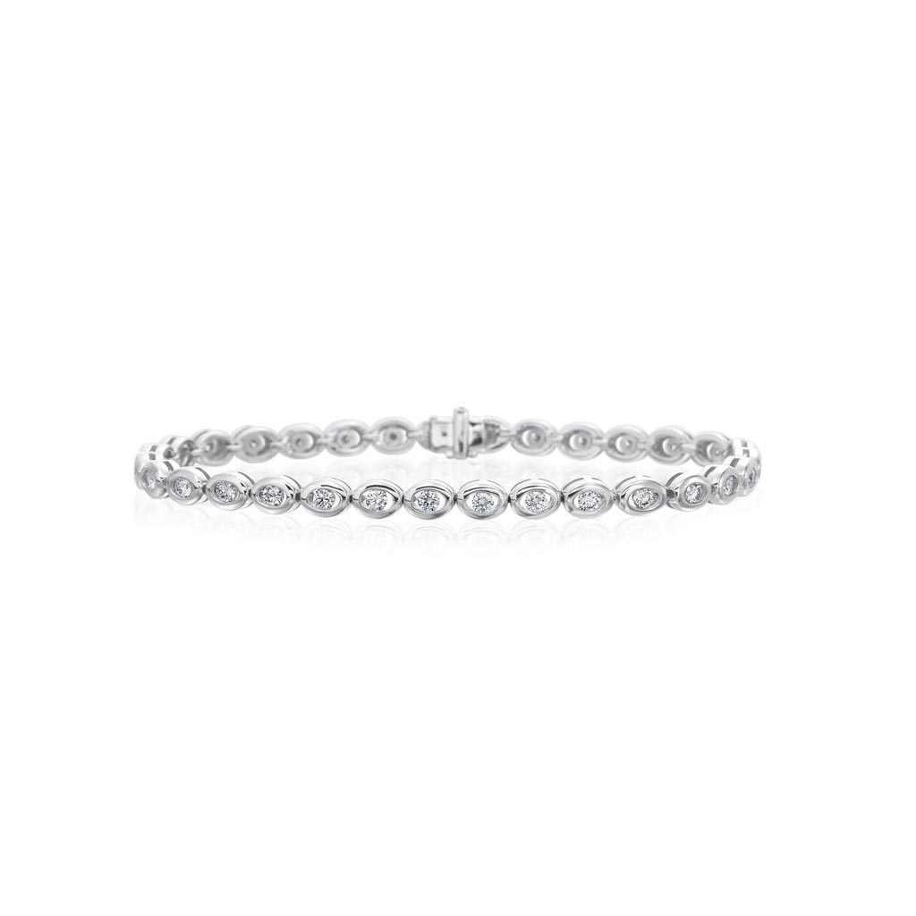 Gumuchian Fils 18K White Gold Diamond Bracelet - B 244 2.5 W