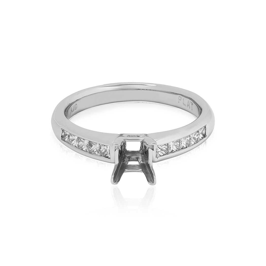 Platinum and Diamond Semi-Mounting