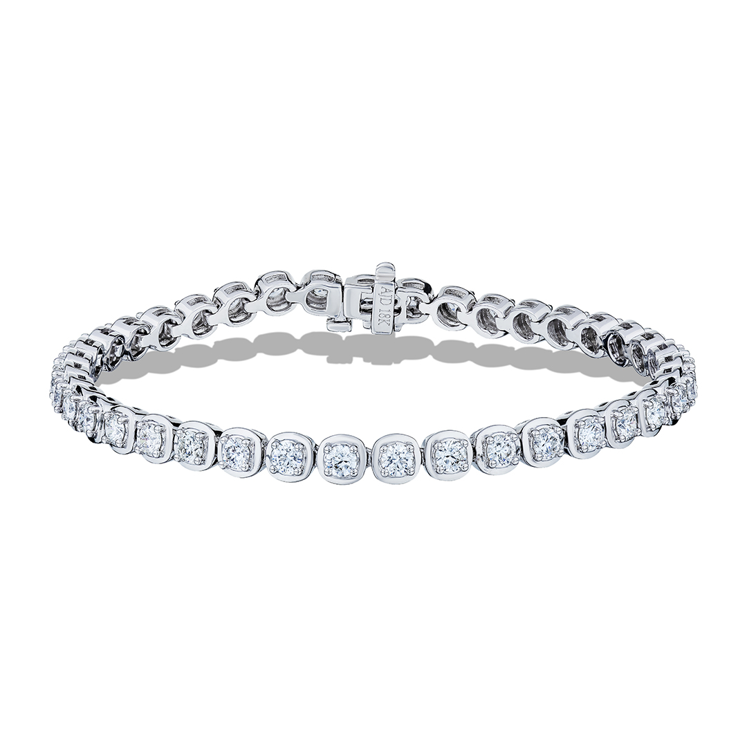 18K White Gold and Diamond Tennis Bracelet