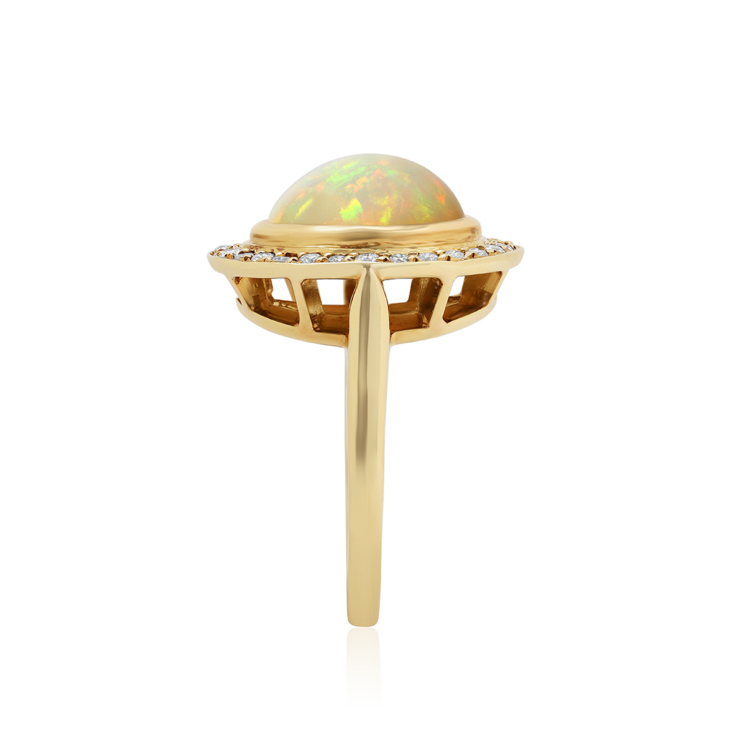 18K Yellow Gold Opal and Diamond Ring