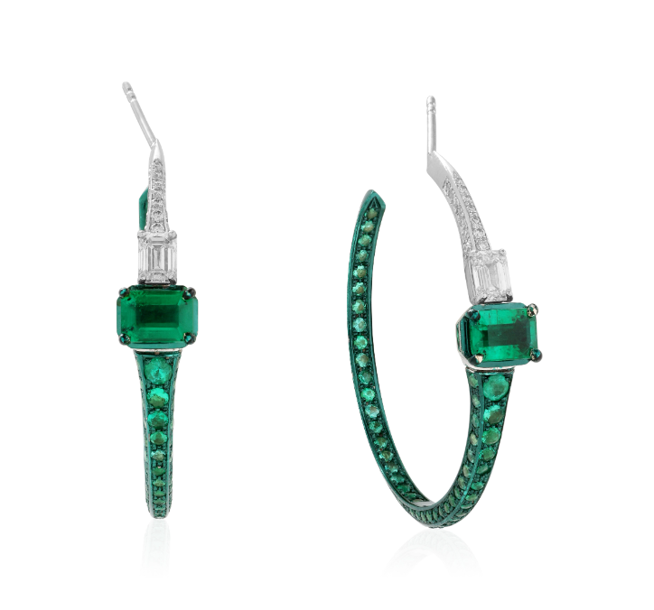 Mariani 18K White Gold Emerald Hoop Earrings itemprop=