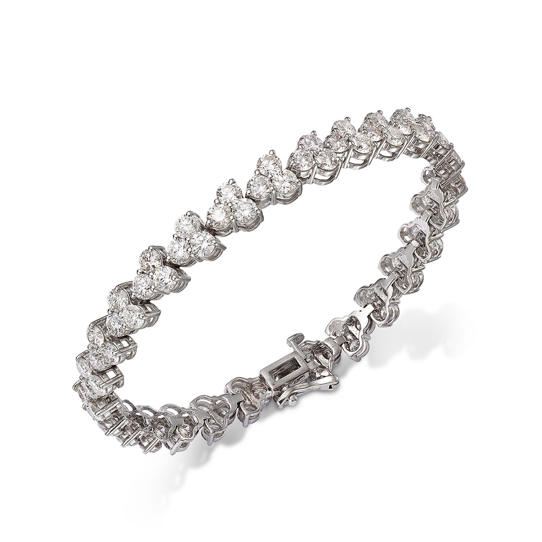 18K White Gold Diamond Cluster Bracelet