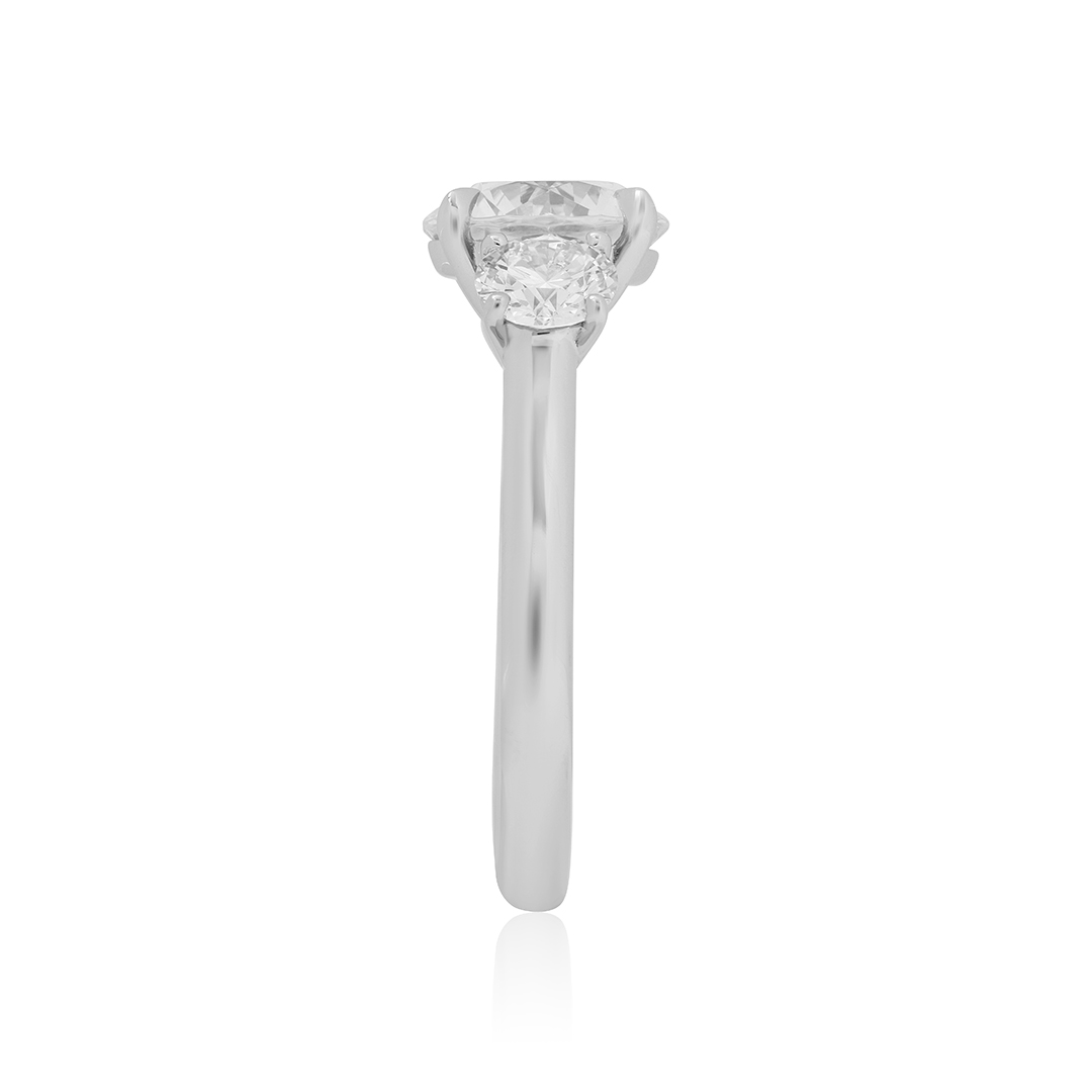 Platinum and Diamond 3 Stone Semi Mount
