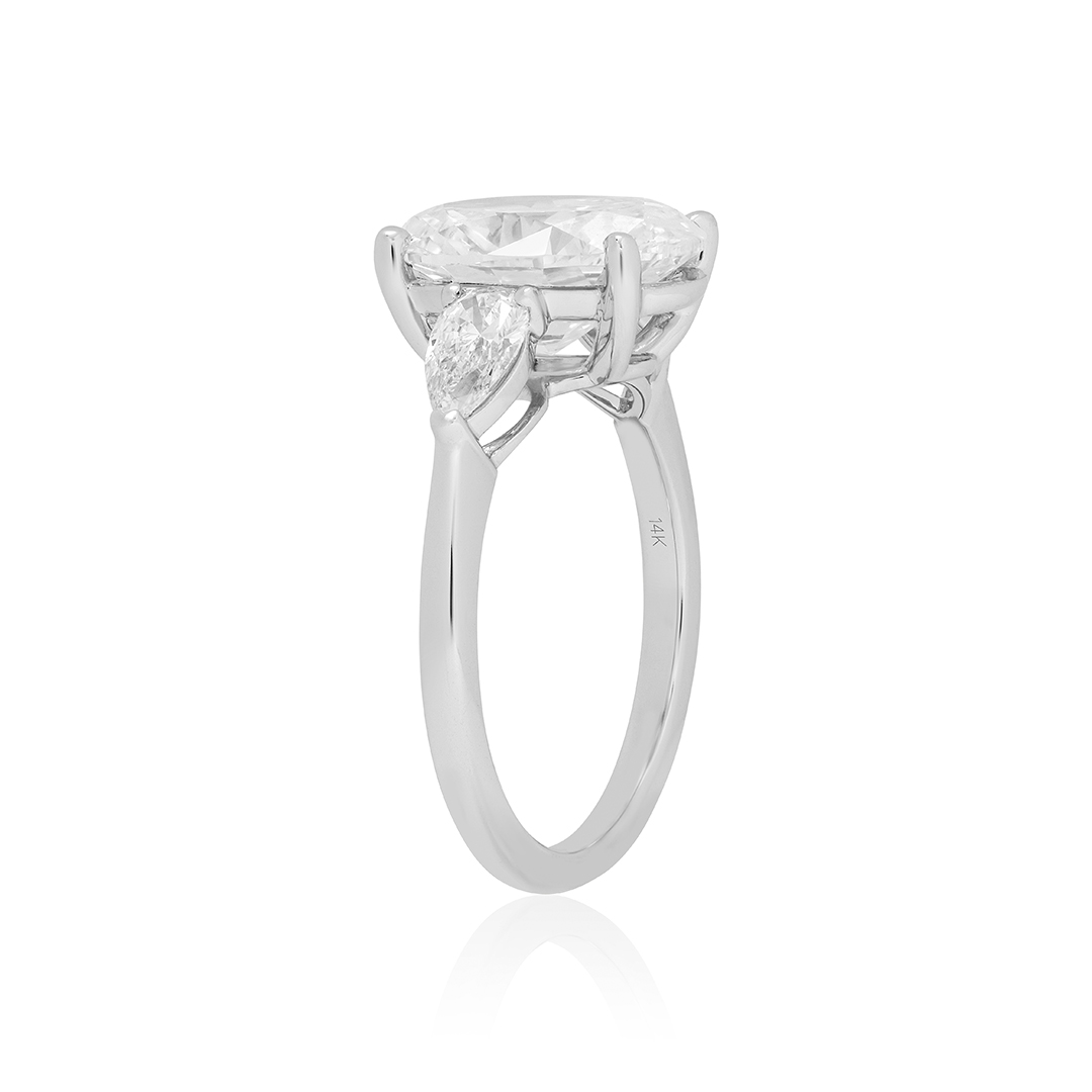 14K White Gold Diamond Ring