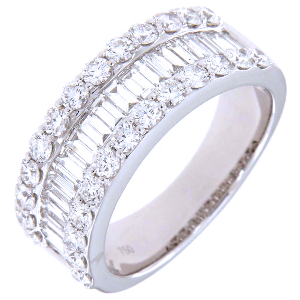 18K White Gold Diamond Ring