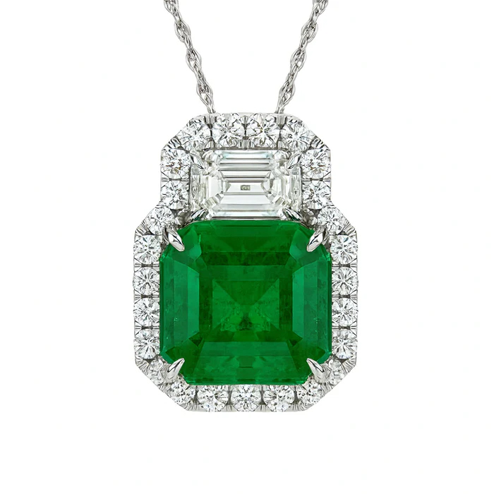 18K White Gold Emerald and DIamond Necklace