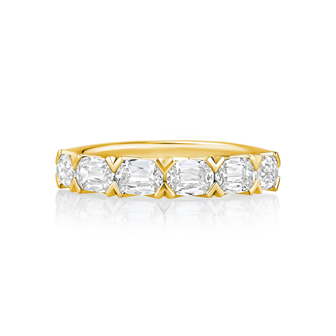 Henri Daussi 18K Yellow Gold Diamond Band