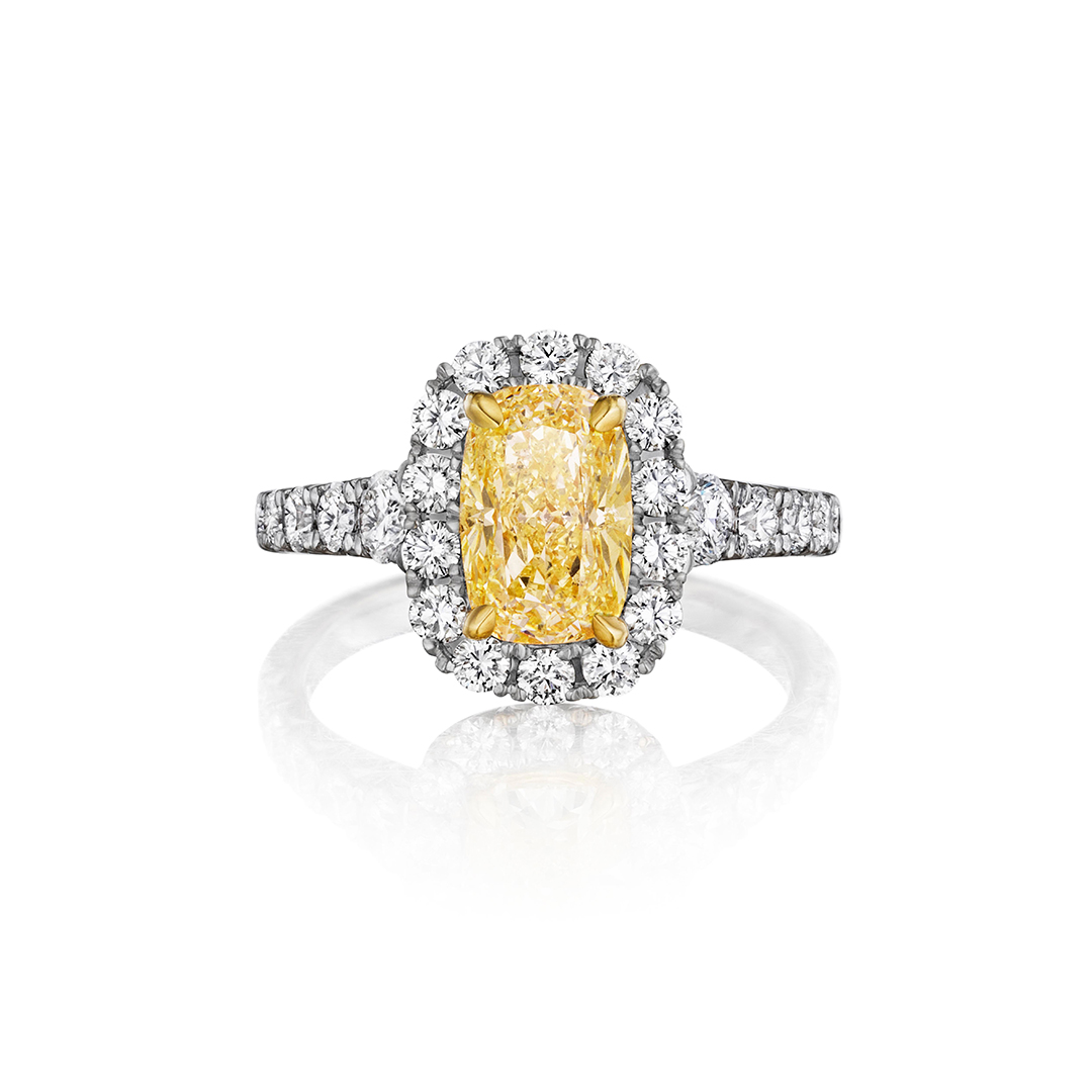 Henri Daussi 18K White and Yellow Gold Diamond Ring - 4116