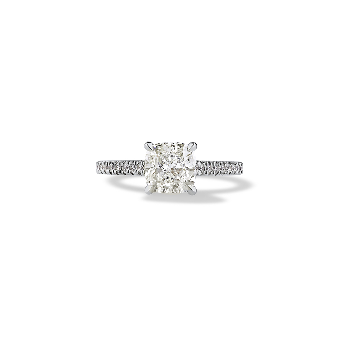 Henri Daussi 18K White Gold Diamond Ring - AJR68A