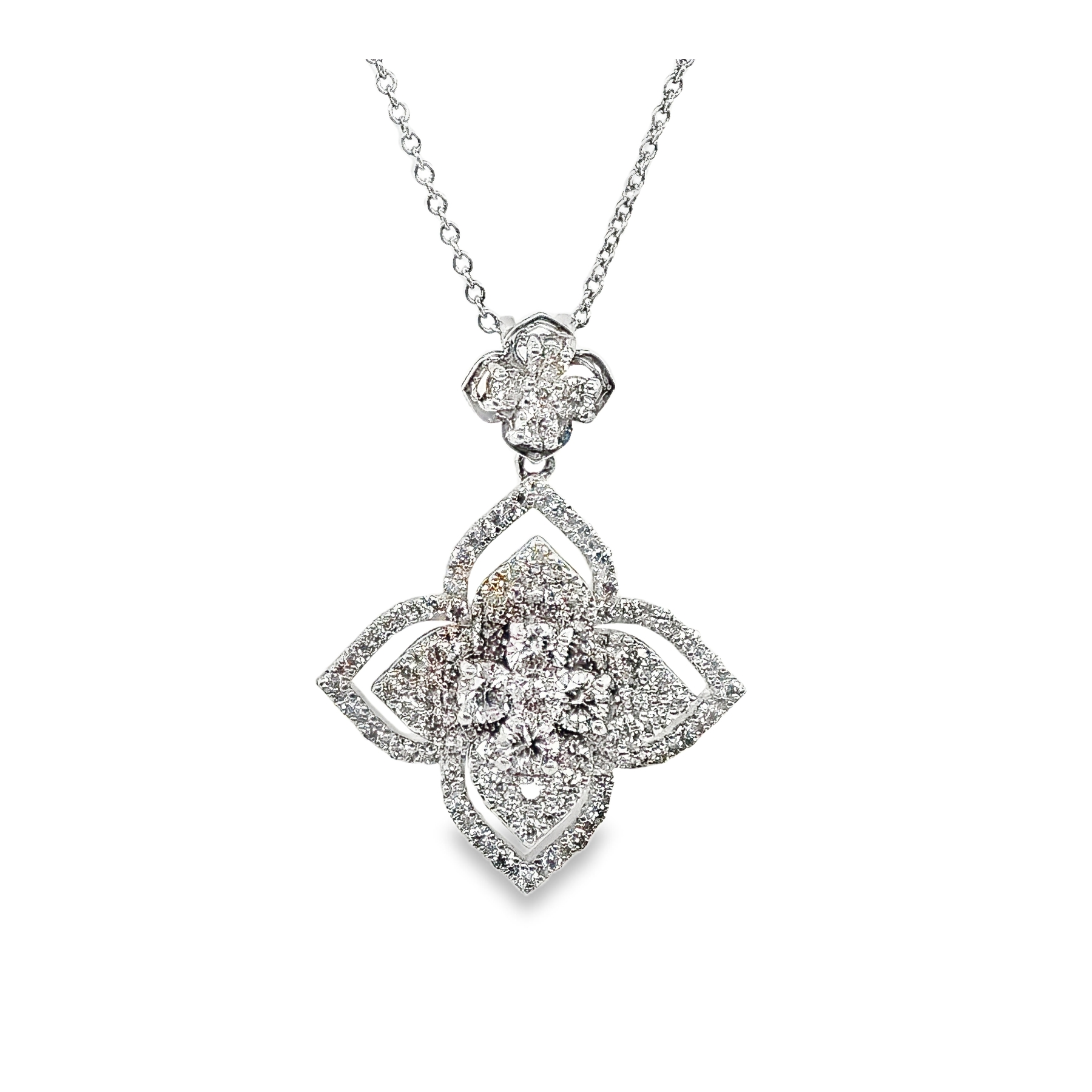4K White Gold Diamond Clover Pendant Necklace