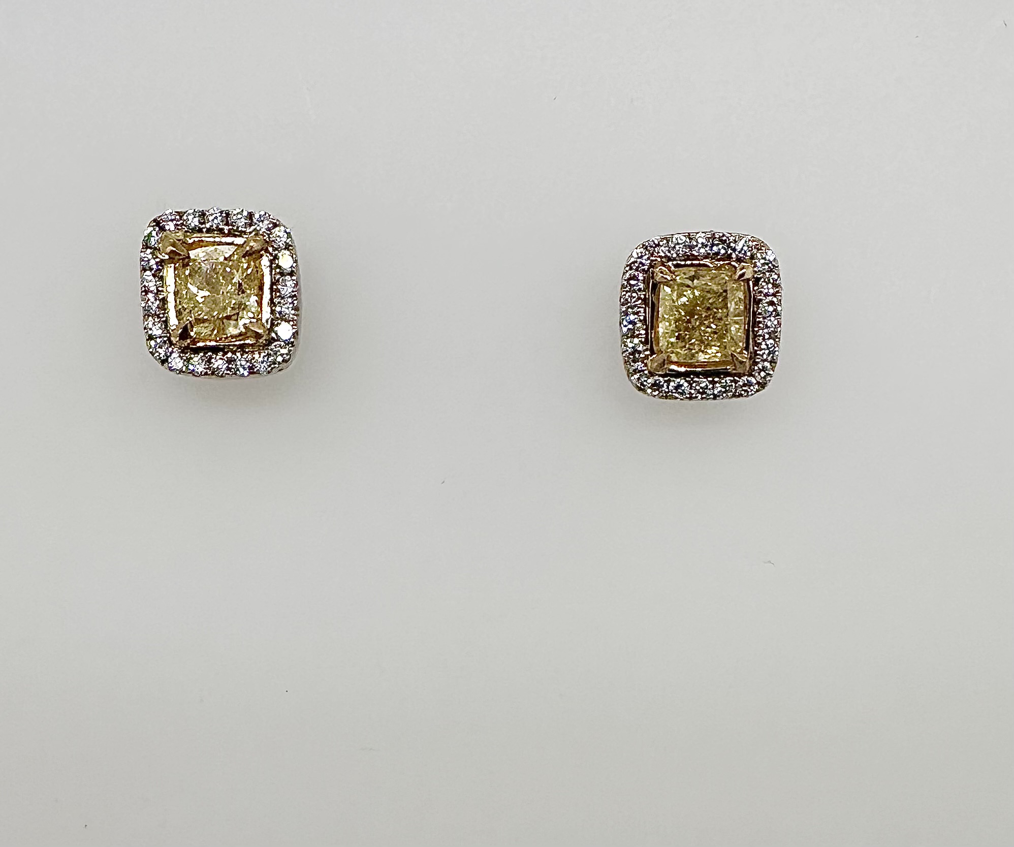 Platinum 18K Yellow Gold Diamond Earrings