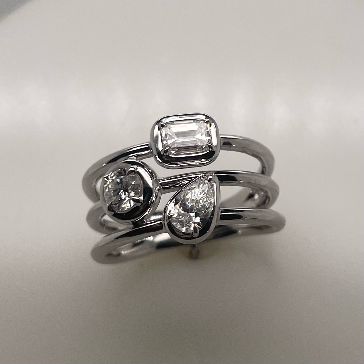 Kwiat 18K White Gold Starry Night Three Row Ring