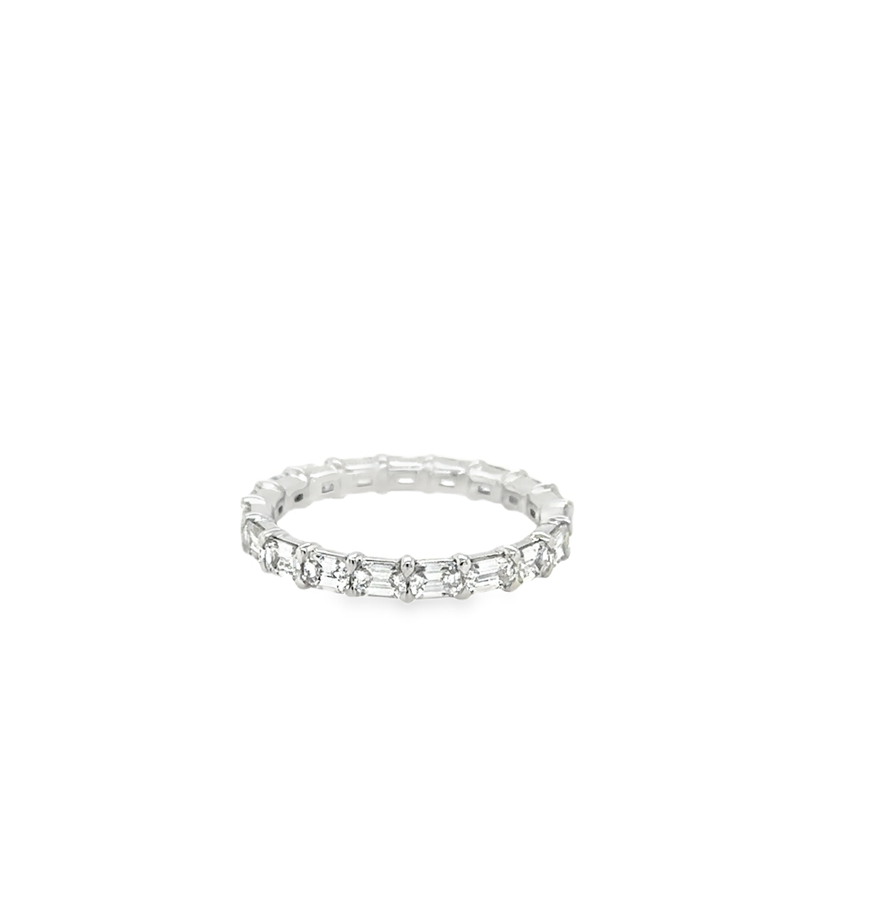 18K White Gold Diamond Eternity Band