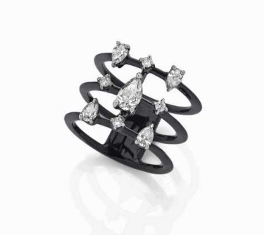 Mariani 18K White Gold Diamond Ring - 02810AN