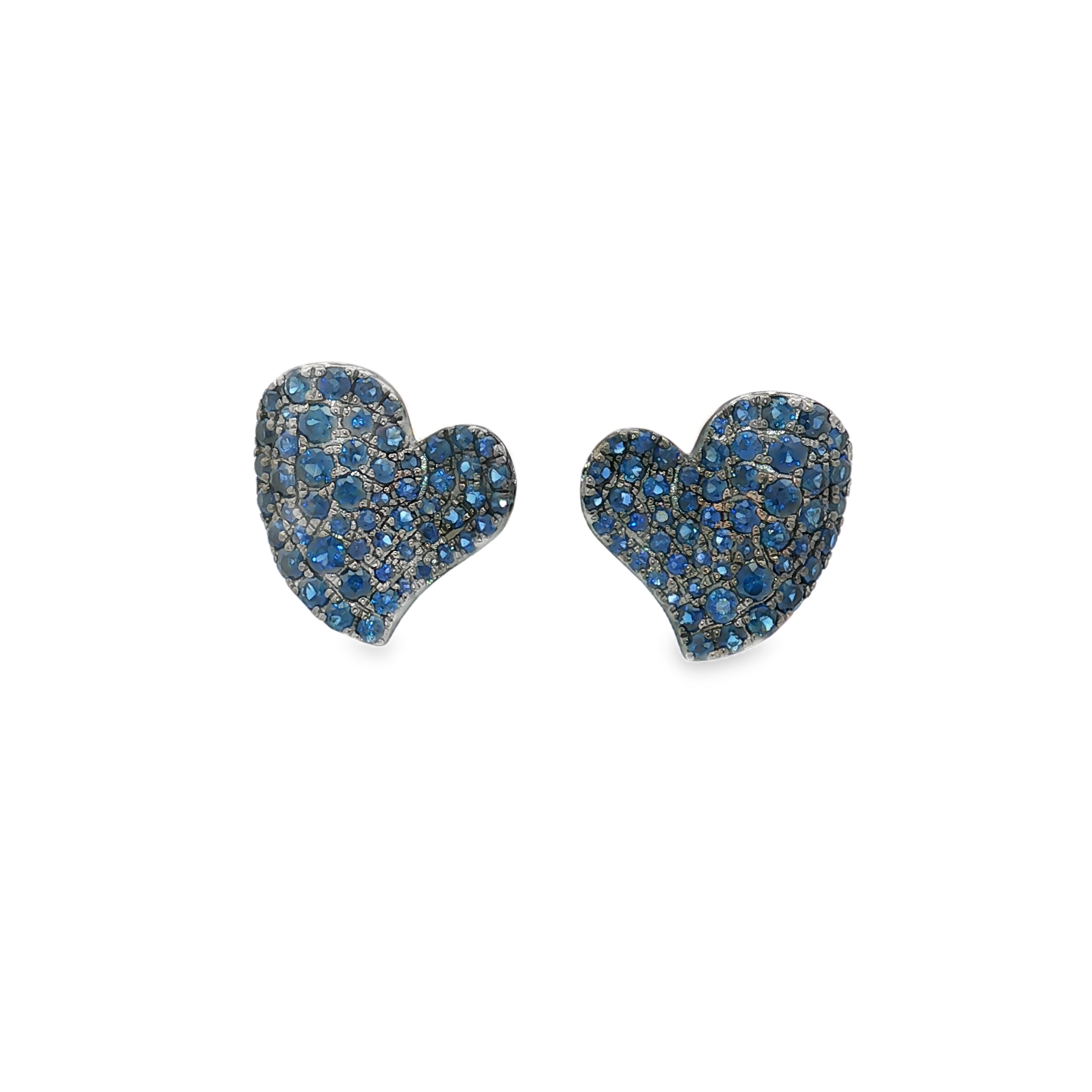 18K White Gold Blue Sapphire Heart Stud Earrings