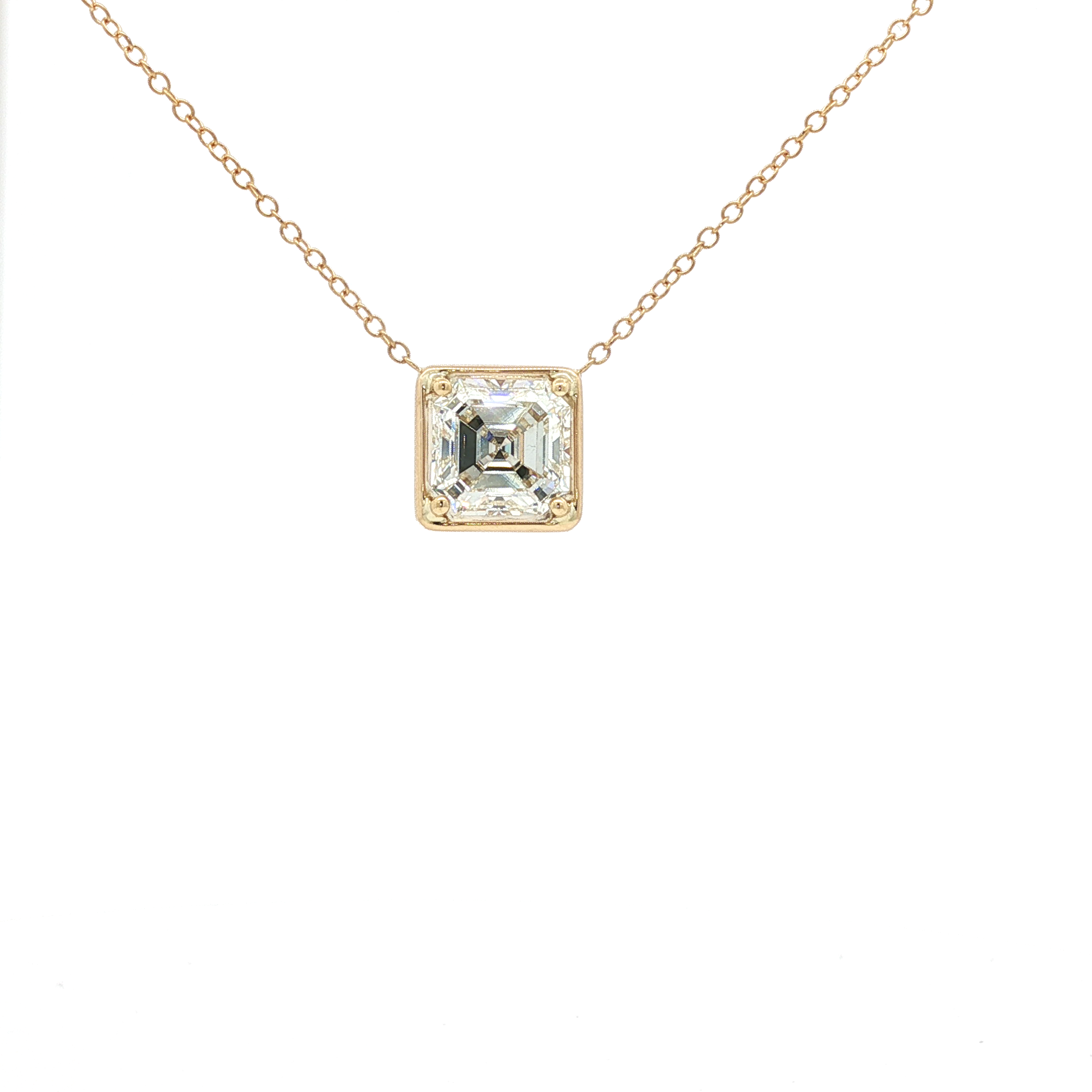 18K Yellow Gold Diamond Solitaire Pendant Necklace - DREM0279/86571:1598:P