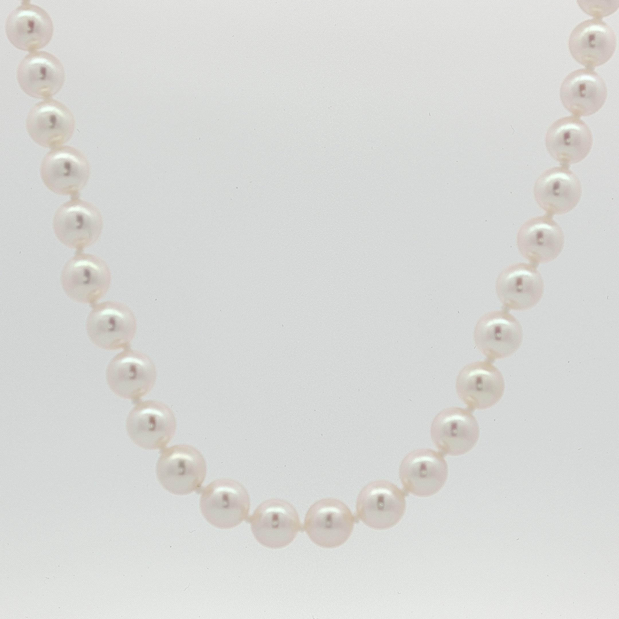 14W 5-5.5MM JAPANESE CULTURED PEARL STRAND