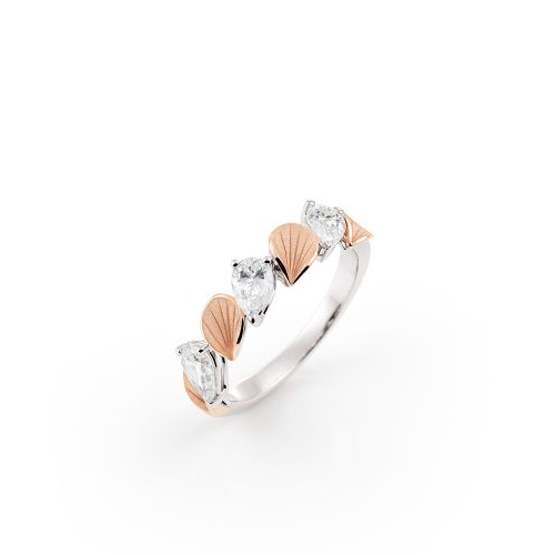 Cammilli Firenze 18K White Gold Divina Diamond Band
