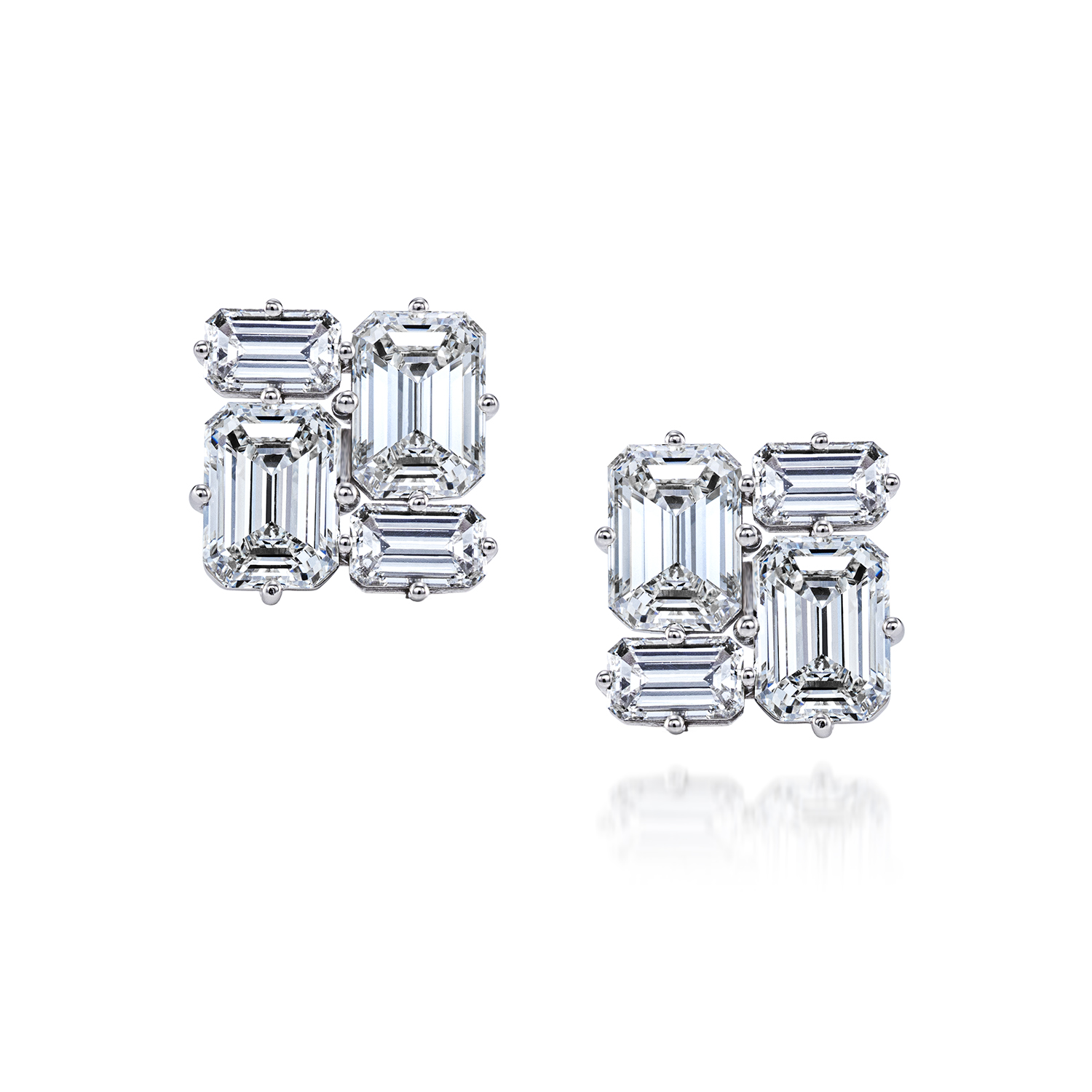 18K White Gold Cluster Diamond Stud Earrings - 6240