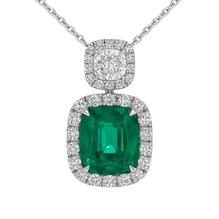 18K White Gold Emerald and Diamond Necklace - 6262