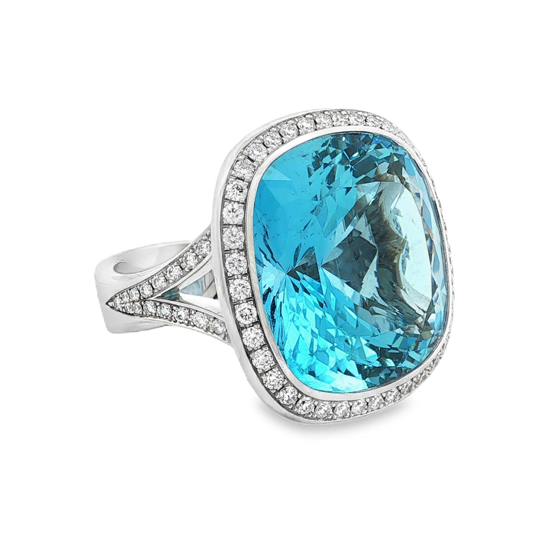 18W 35.75CT CUSH SANTA MARIA AQUAMARINE 2.40TW F VS RING - 6214