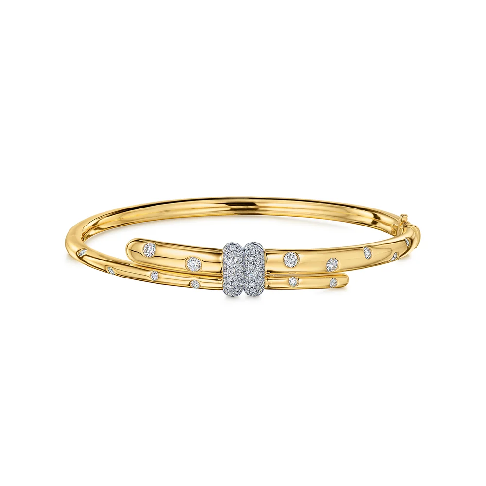 18YW Small Buckle Bracelet with Diamonds